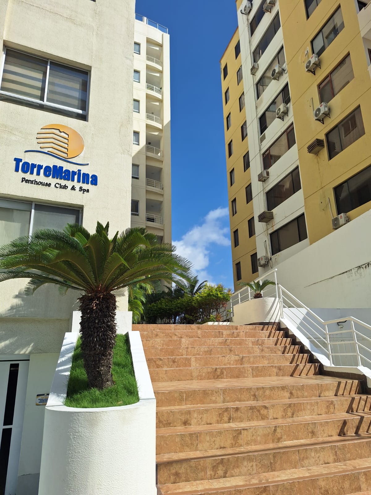 Fachada Torre Marina